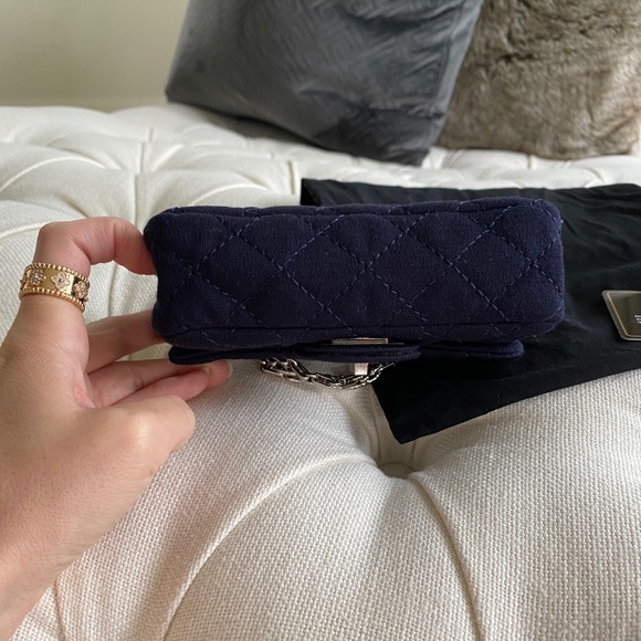 Chanel Mini Union Jack Navy Reissue Flap Bag 🇬🇧 - Picture 13 of 16